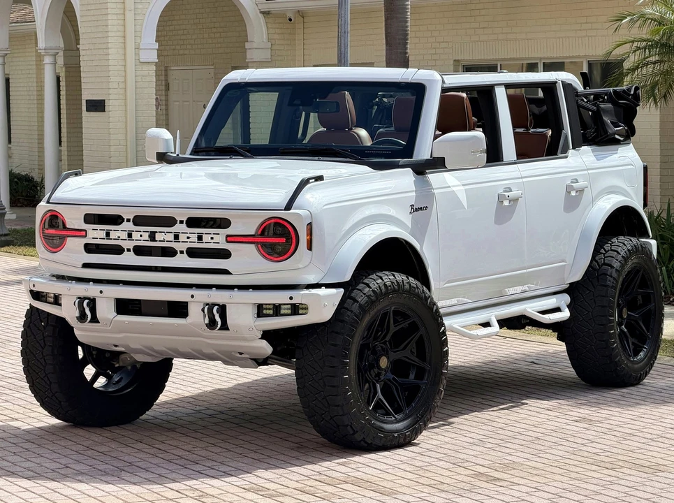 2024 Ford Bronco 6th Gen - Image 2 of 21