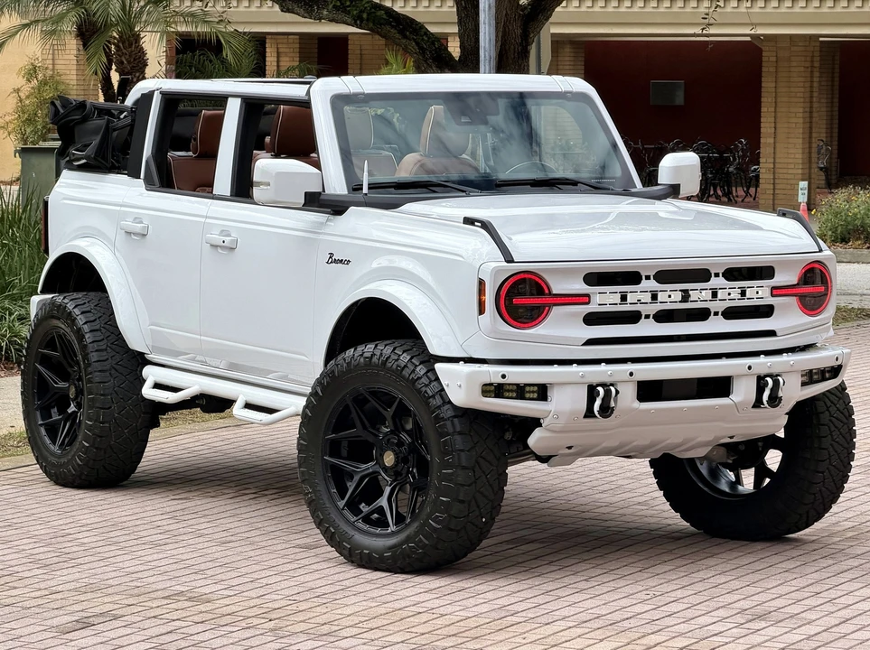 2024 Ford Bronco 6th Gen - Image 13 of 21