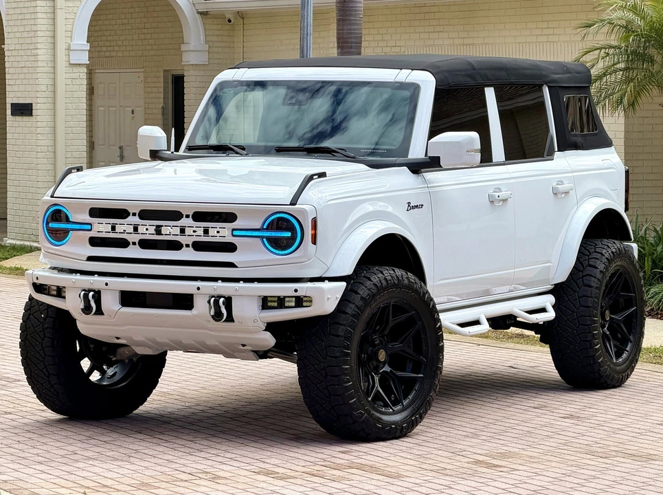 2024 Ford Bronco 6th Gen - Image 11 of 21