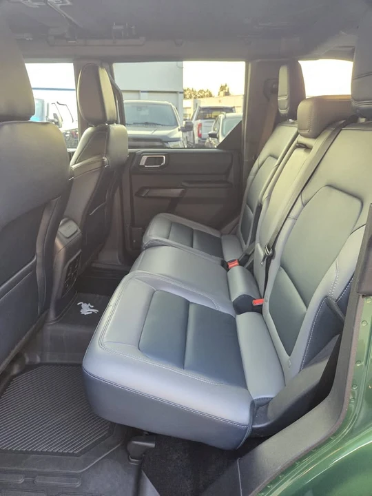 2024 Ford Bronco 6th Gen - Image 9 of 13