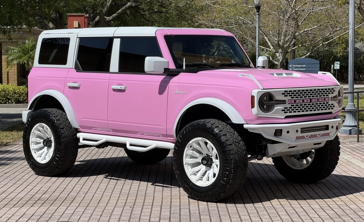 2024 Ford Bronco 6th Gen - Image 13 of 21