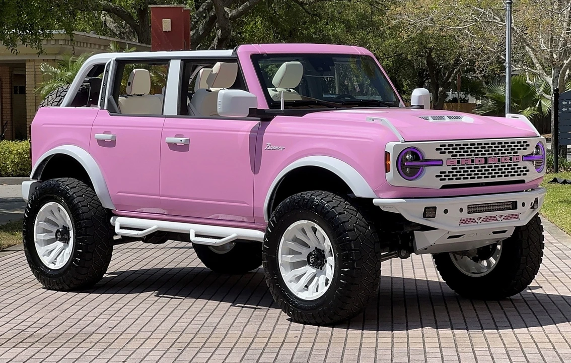 2024 Ford Bronco 6th Gen - Image 13 of 21