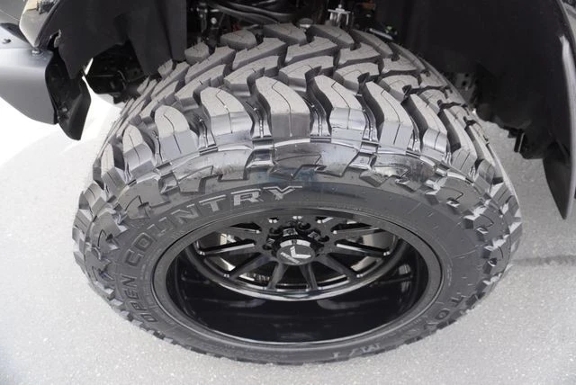 2024 Ford Bronco Raptor 6th Gen - Image 16 of 21