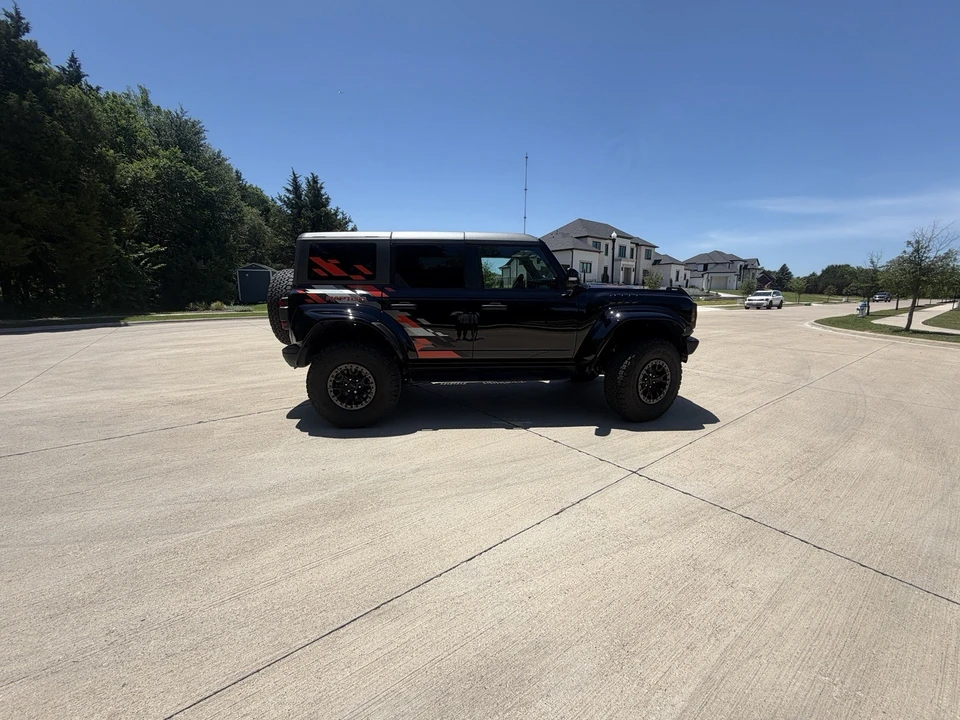 2024 Ford Bronco Raptor 6th Gen - Image 6 of 31