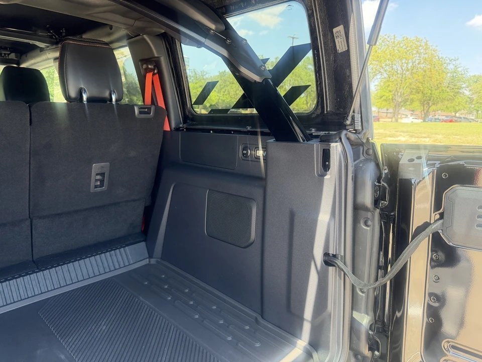 2024 Ford Bronco Raptor 6th Gen - Image 26 of 31
