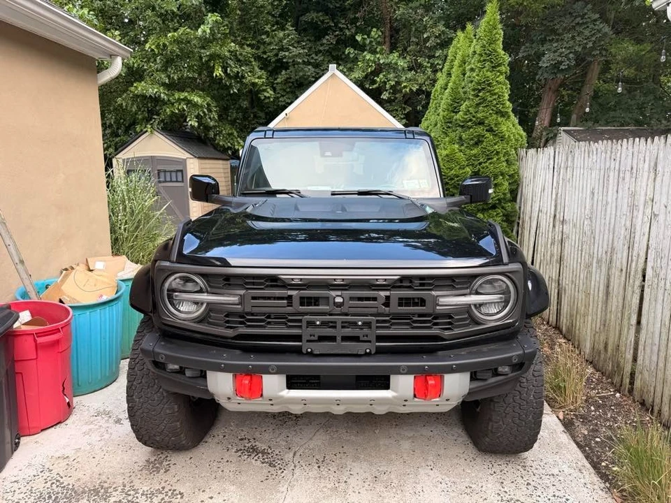 2024 Ford Bronco Raptor 6th Gen - Image 2 of 10