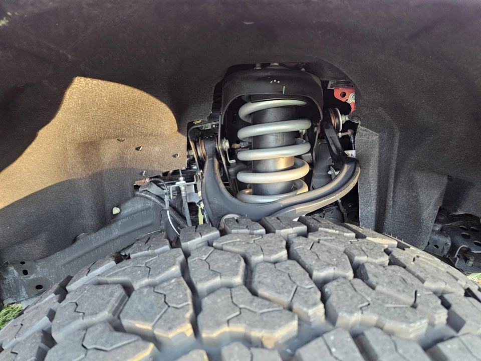 2024 Ford Bronco Raptor 6th Gen - Image 8 of 13