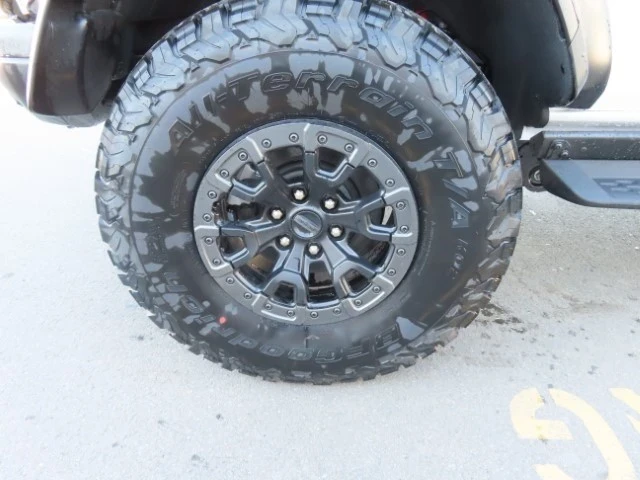 2024 Ford Bronco Raptor 6th Gen - Image 9 of 17