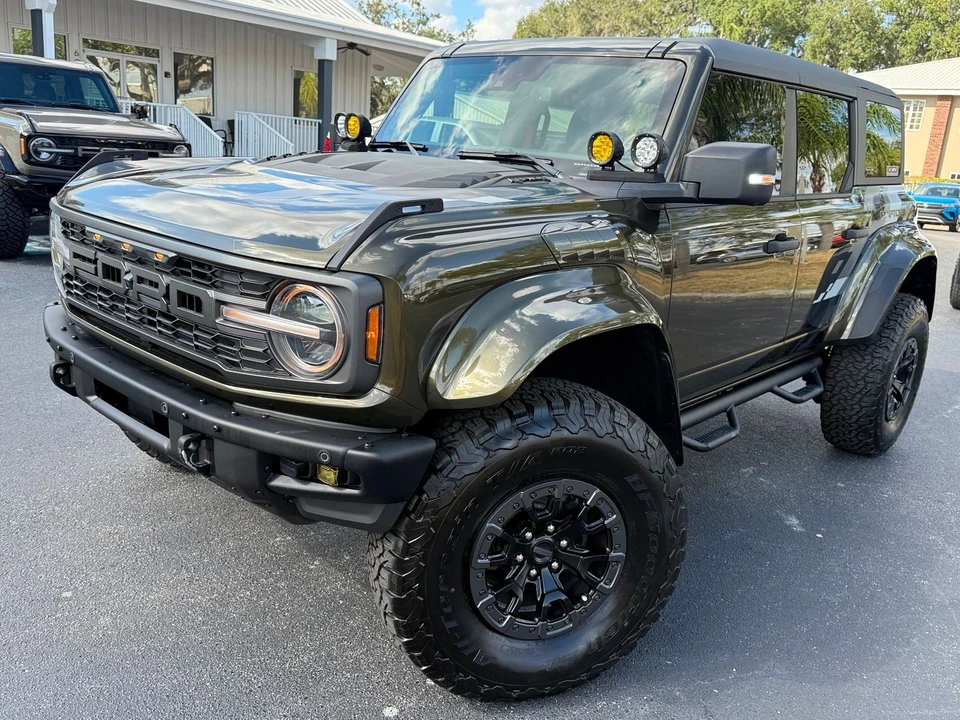2024 Ford Bronco Raptor 6th Gen - Image 3 of 12