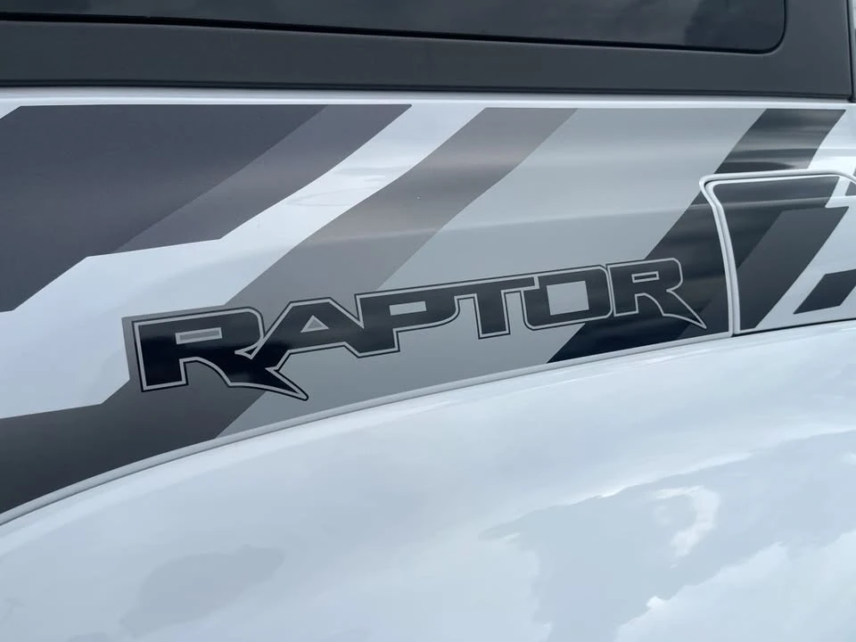 2024 Ford Bronco Raptor 6th Gen - Image 4 of 10