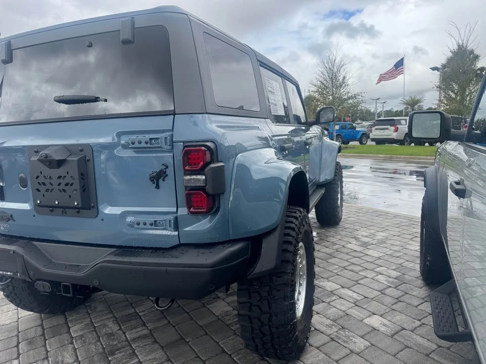 2024 Ford Bronco Raptor 6th Gen - Image 6 of 8