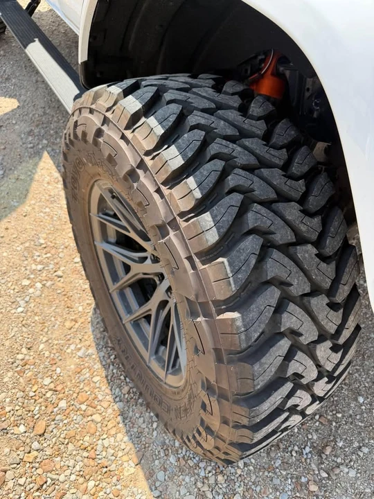 2024 Ford Bronco Raptor 6th Gen - Image 10 of 11
