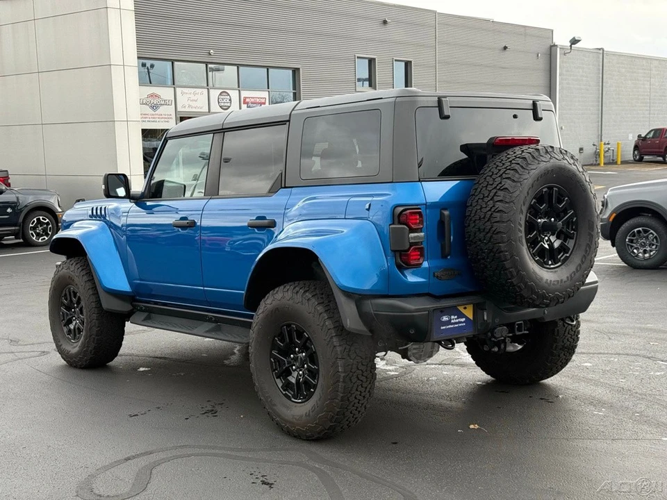2024 Ford Bronco Raptor 6th Gen - Image 5 of 12