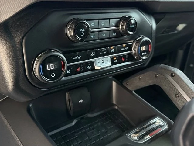 2024 Ford Bronco Raptor 6th Gen - Image 25 of 31