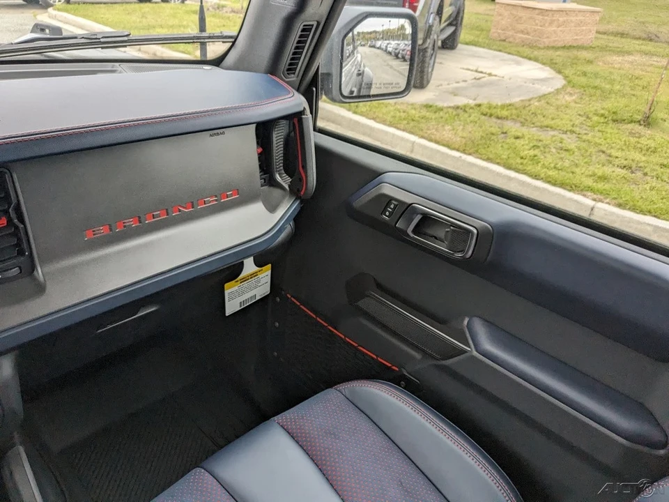 2024 Ford Bronco Raptor 6th Gen - Image 18 of 21