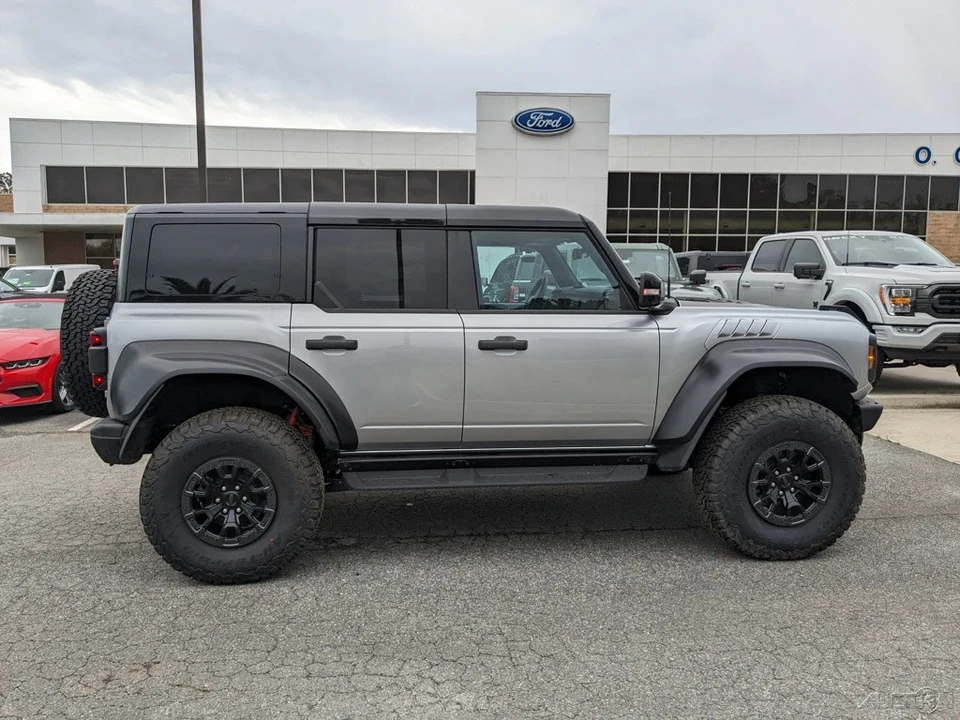 2024 Ford Bronco Raptor 6th Gen - Image 3 of 21