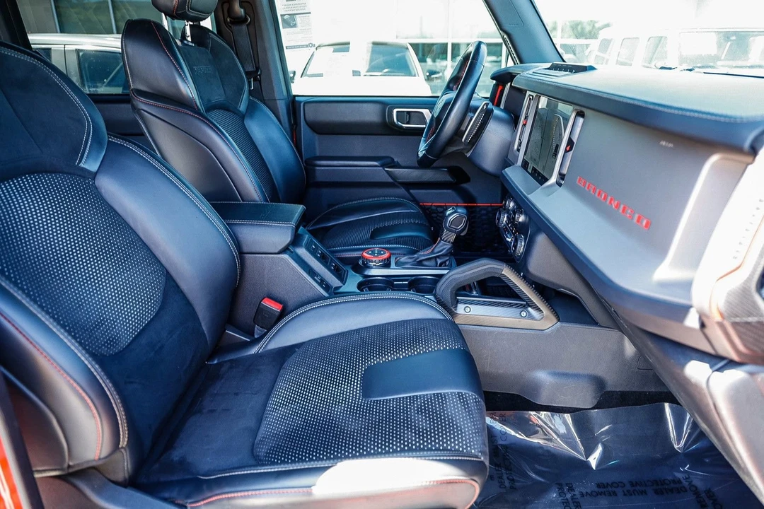 2024 Ford Bronco Raptor 6th Gen - Image 18 of 31