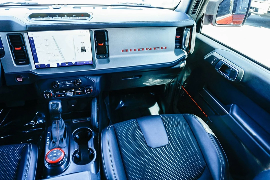 2024 Ford Bronco Raptor 6th Gen - Image 16 of 31
