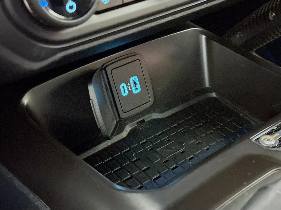 2024 Ford Bronco Raptor 6th Gen - Image 16 of 31