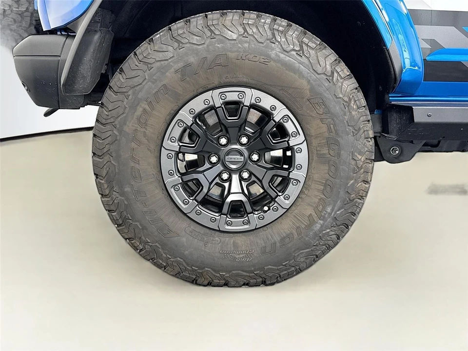 2024 Ford Bronco Raptor 6th Gen - Image 14 of 19