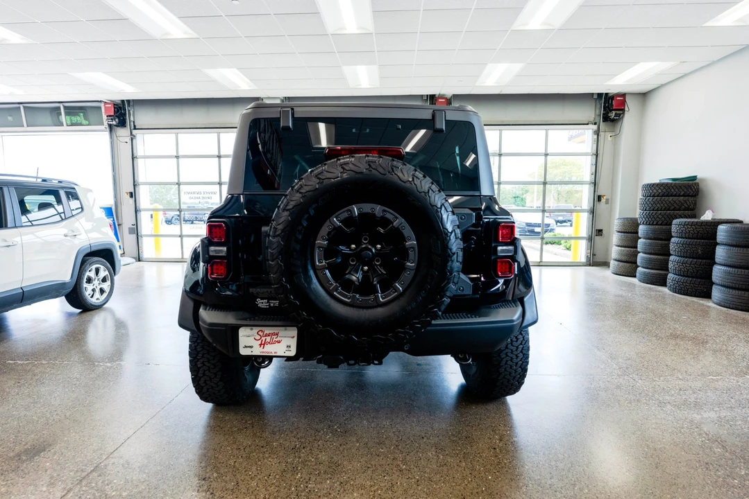2024 Ford Bronco Raptor 6th Gen - Image 18 of 31