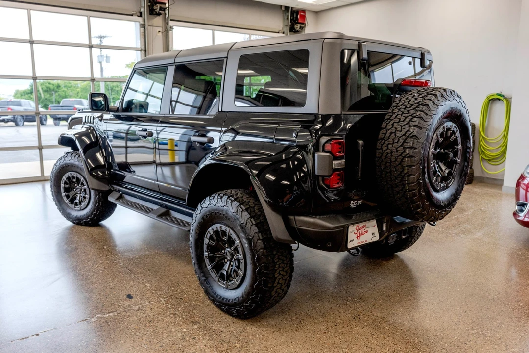 2024 Ford Bronco Raptor 6th Gen - Image 21 of 31