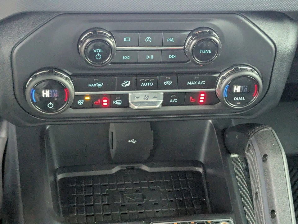 2024 Ford Bronco Raptor 6th Gen - Image 25 of 31