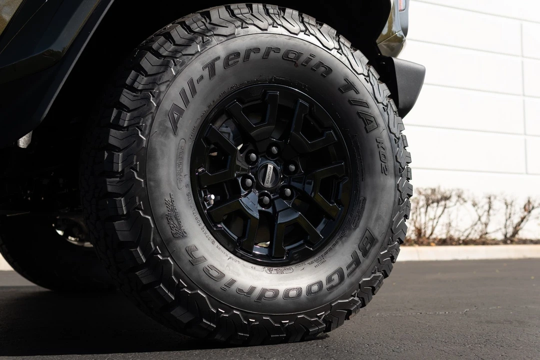 2024 Ford Bronco Raptor 6th Gen - Image 9 of 21