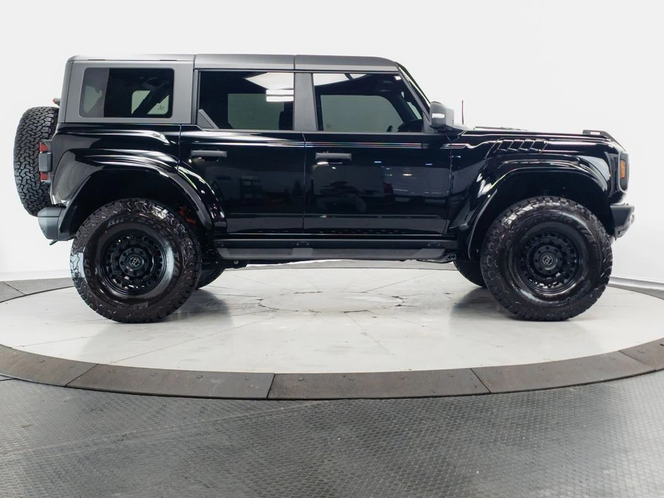 2024 Ford Bronco Raptor 6th Gen - Image 28 of 31