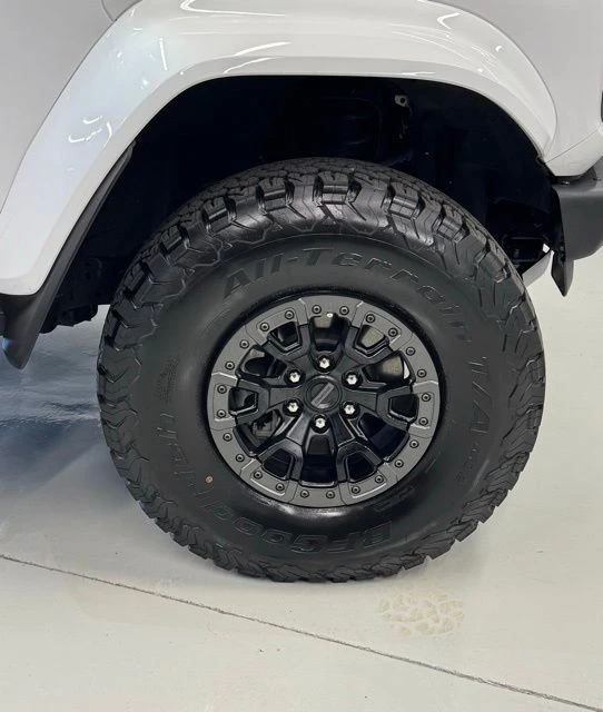 2024 Ford Bronco Raptor 6th Gen - Image 25 of 28