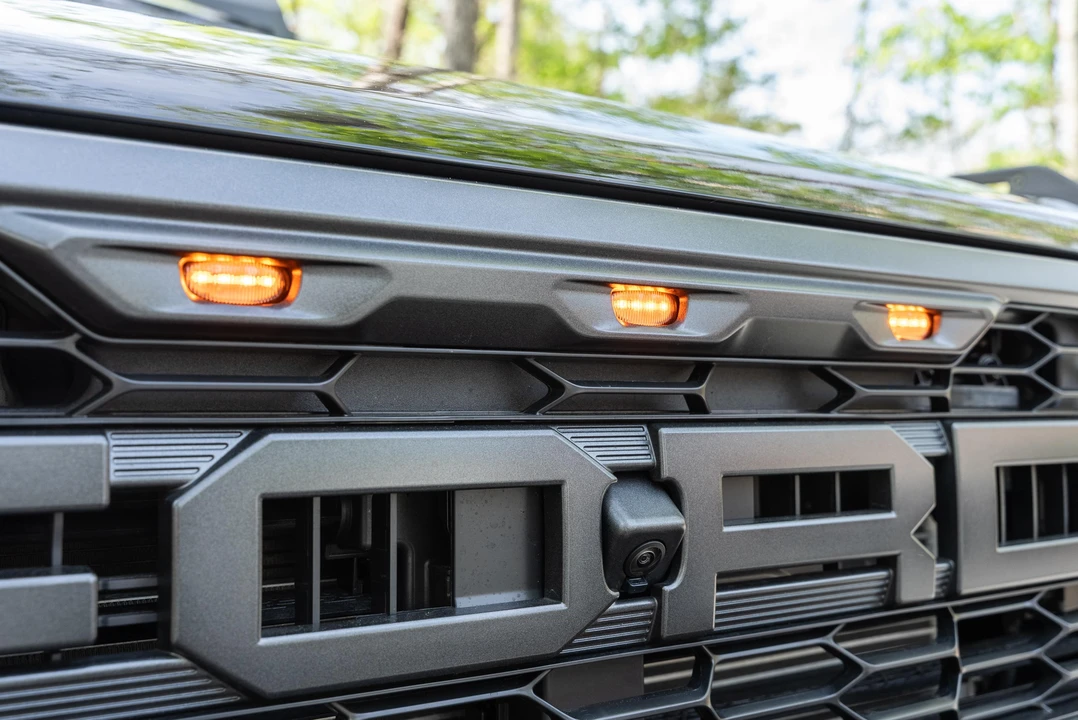 2024 Ford Bronco Raptor 6th Gen - Image 29 of 31