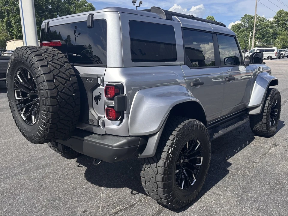 2024 Ford Bronco Raptor 6th Gen - Image 6 of 31