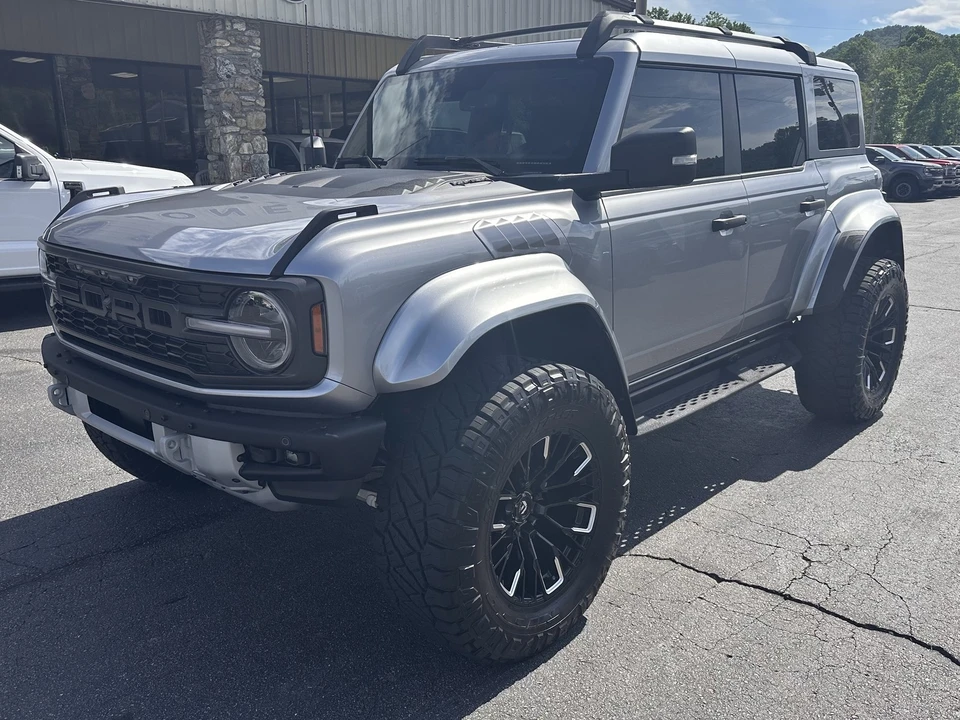 2024 Ford Bronco Raptor 6th Gen - Image 2 of 31