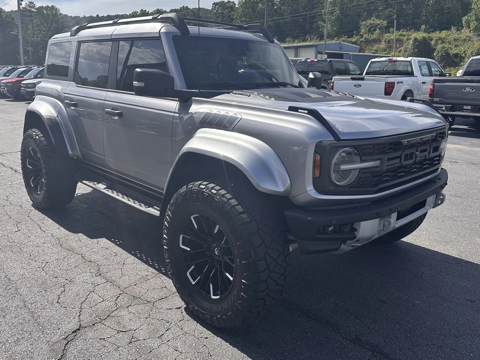 2024 Ford Bronco Raptor 6th Gen - Image 4 of 31