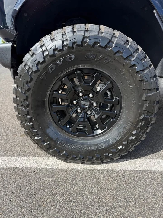 2024 Ford Bronco Raptor 6th Gen - Image 9 of 9