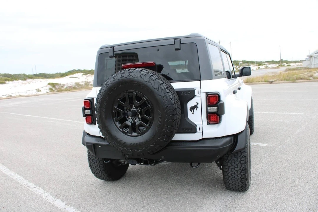 2024 Ford Bronco Raptor 6th Gen - Image 12 of 21