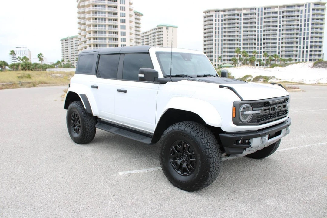 2024 Ford Bronco Raptor 6th Gen - Image 25 of 31