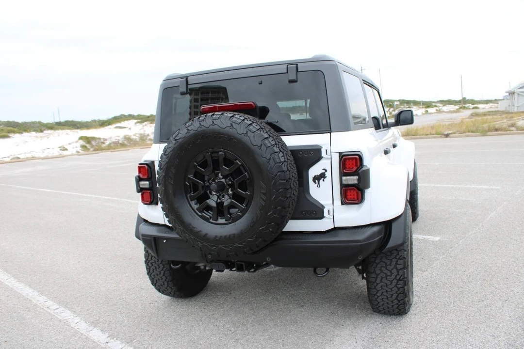 2024 Ford Bronco Raptor 6th Gen - Image 12 of 31