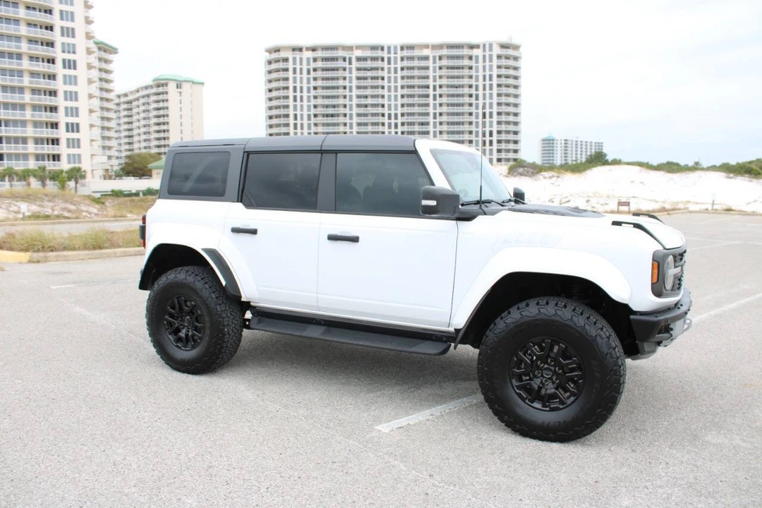 2024 Ford Bronco Raptor 6th Gen - Image 23 of 31