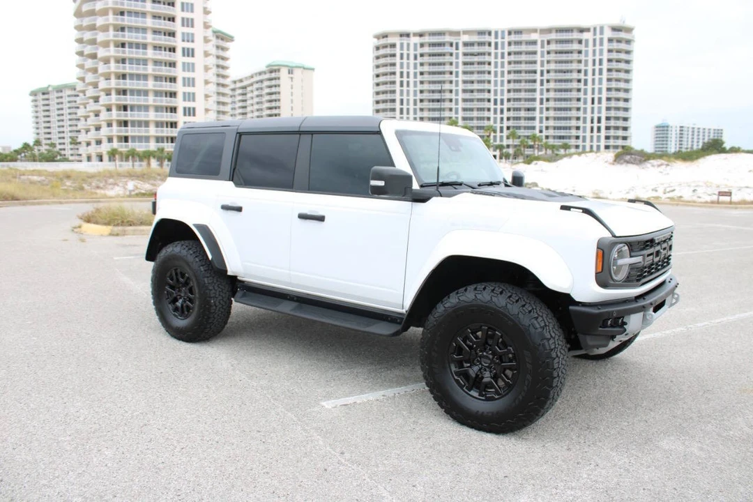 2024 Ford Bronco Raptor 6th Gen - Image 24 of 31