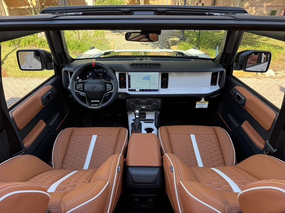 2024 Ford Bronco Raptor 6th Gen - Image 15 of 21