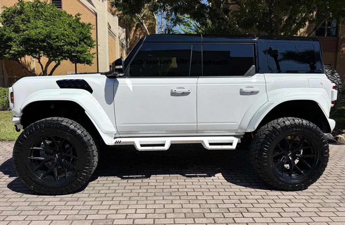 2024 Ford Bronco Raptor 6th Gen - Image 2 of 21