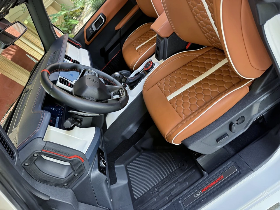 2024 Ford Bronco Raptor 6th Gen - Image 19 of 21