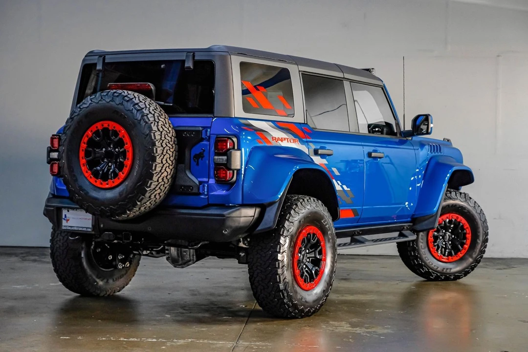 2024 Ford Bronco Raptor 6th Gen - Image 11 of 31
