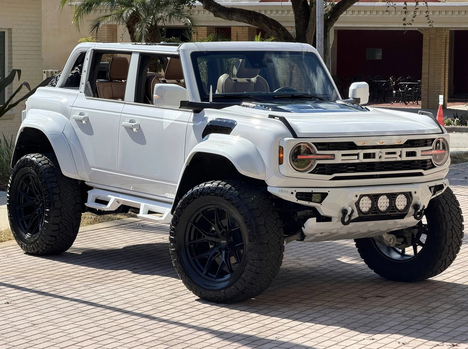 2024 Ford Bronco Raptor 6th Gen - Image 5 of 21