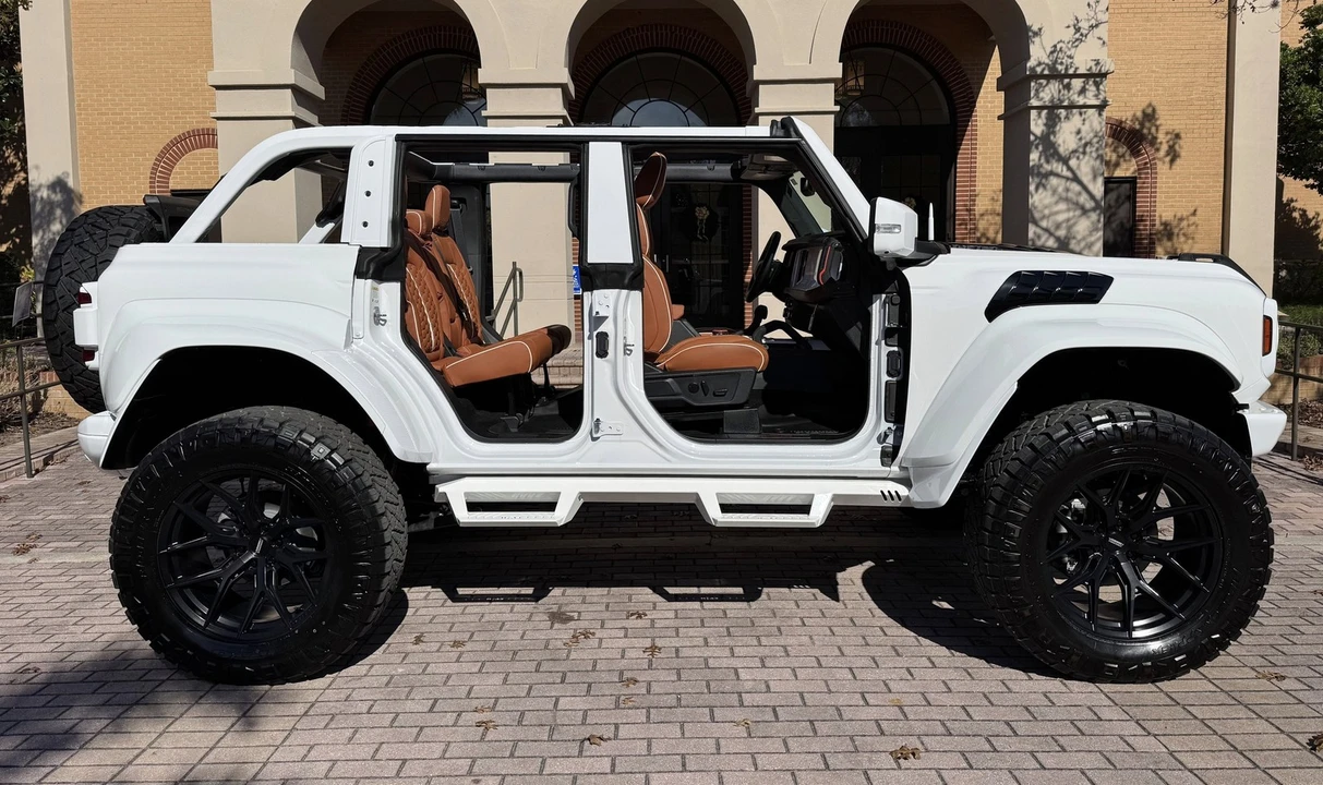 2024 Ford Bronco Raptor 6th Gen - Image 4 of 21