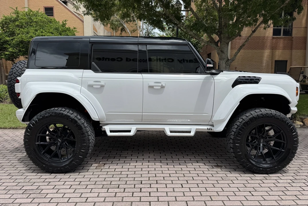 2024 Ford Bronco Raptor 6th Gen - Image 2 of 21