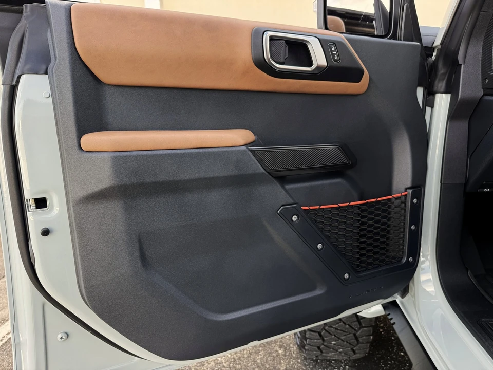 2024 Ford Bronco Raptor 6th Gen - Image 14 of 21