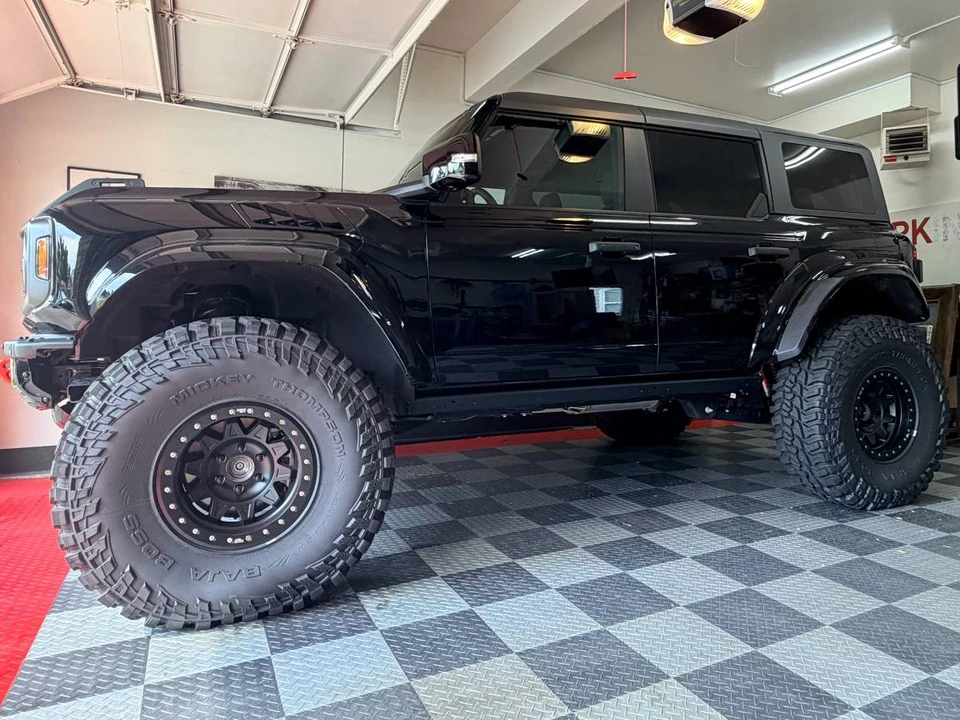 2024 Ford Bronco Raptor 6th Gen - Image 2 of 12
