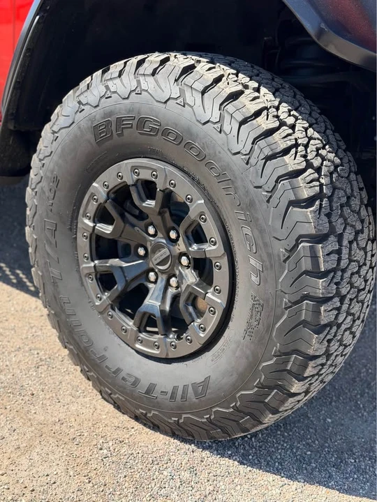 2024 Ford Bronco Raptor 6th Gen - Image 3 of 10